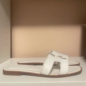 Hermes Oran sandals